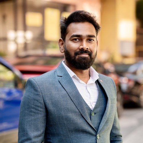 Satheesh Veliyath, civil engineer and property investment advisor